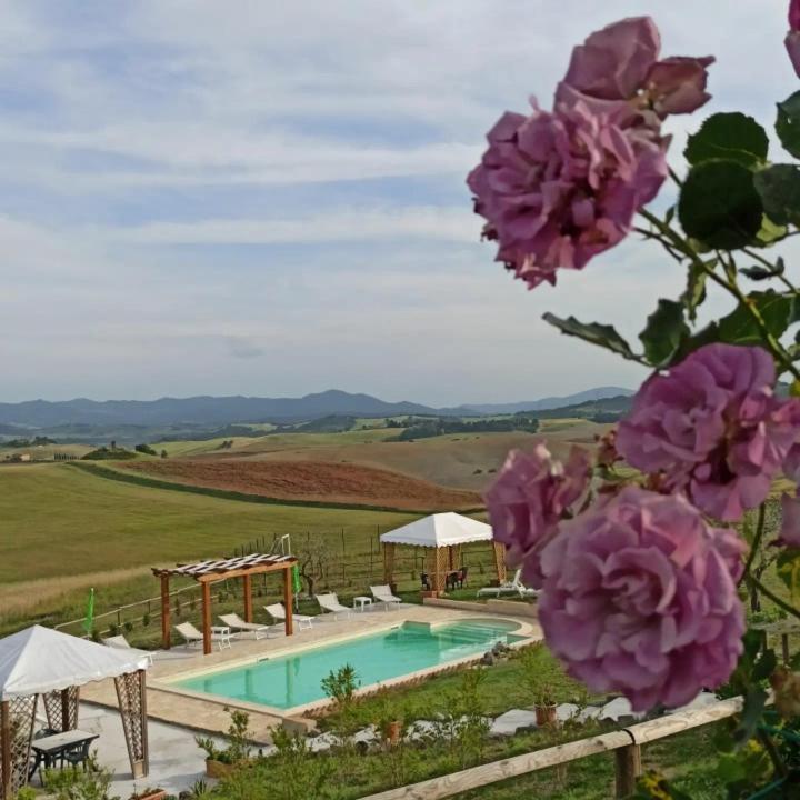 Agriturismo La Spiga Montecatini Val di Cecina Bagian luar foto