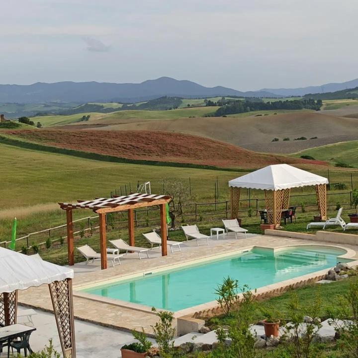 Agriturismo La Spiga Montecatini Val di Cecina Bagian luar foto